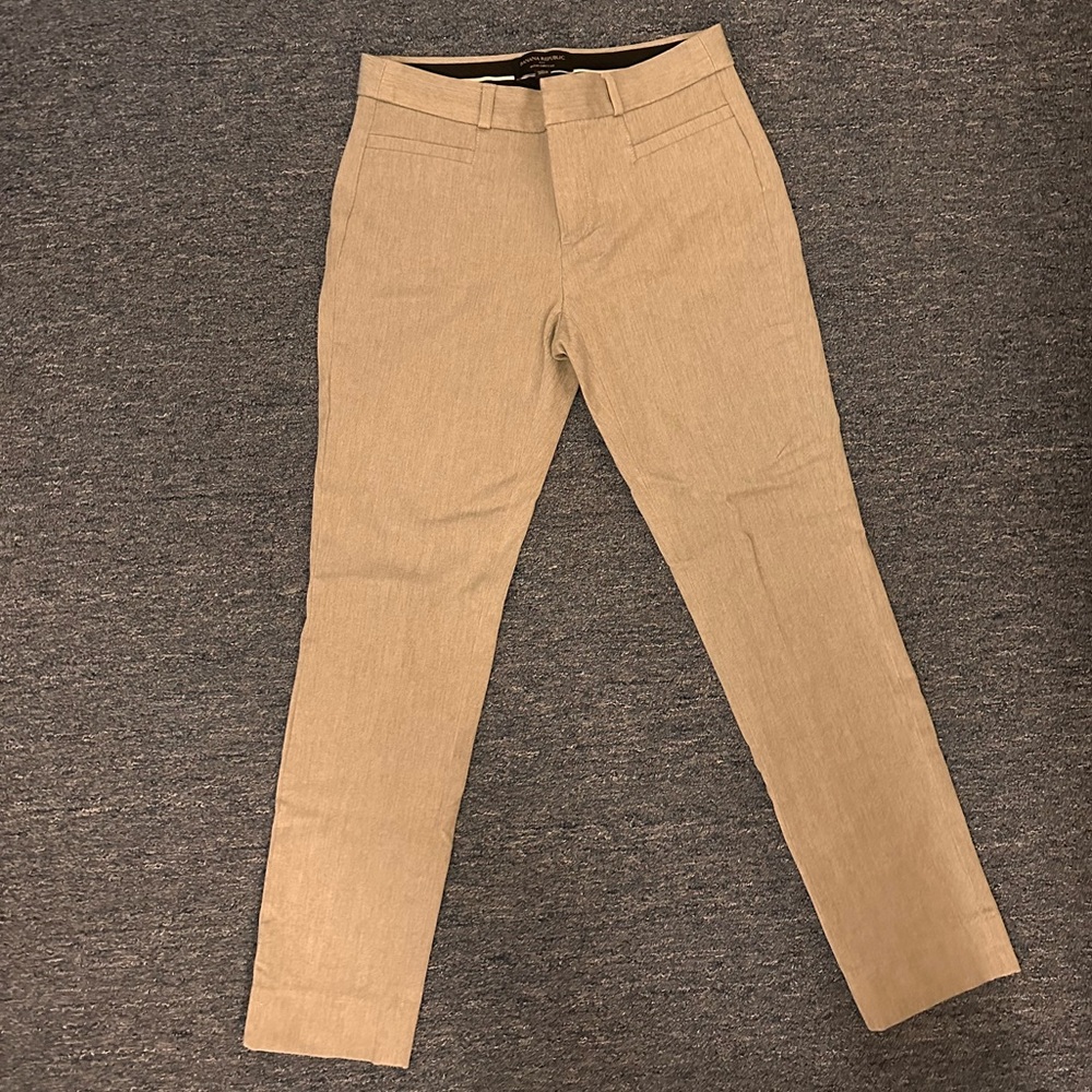 Banana Republic Women’s Grey Suit Pants